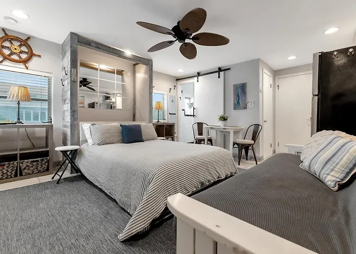 Quiet Corner Heated Pool & 2 Mins 2 * Clearwater Beach